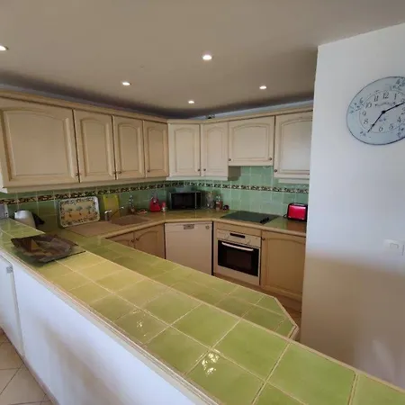 Le Mediterranee Apartmán